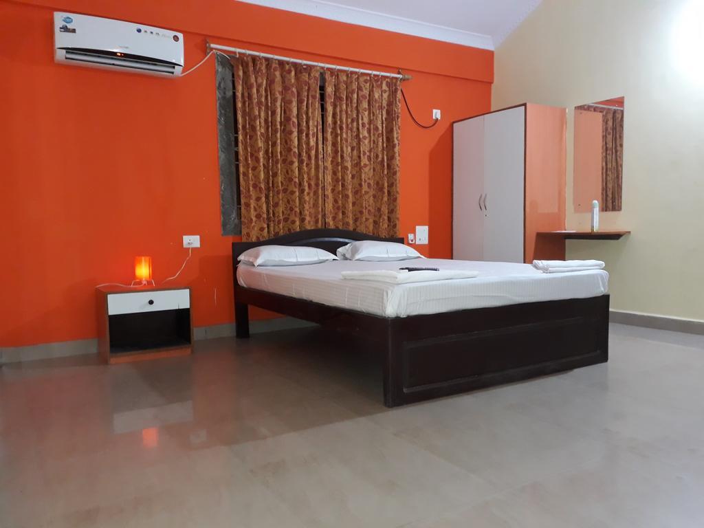 Midguard Sea View Hotel Old Goa Exterior photo